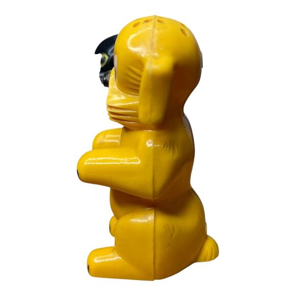 Vintage F&F Cat & Dog Salt Pepper Shakers Plastic Dayton Ohio USA - Picture 3 of 10